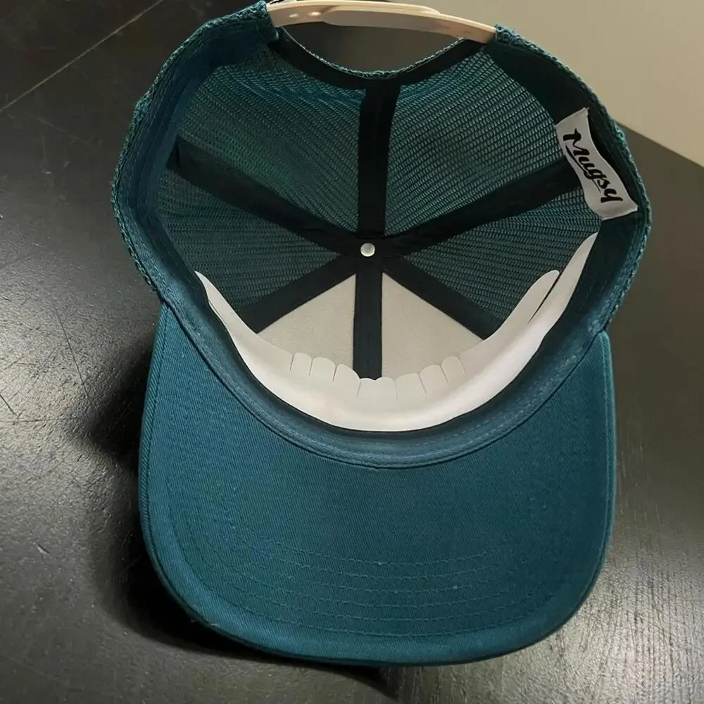 Mugsy‎ Trucker Hat Teal Cream Retro Logo Patch Snapback OSFM